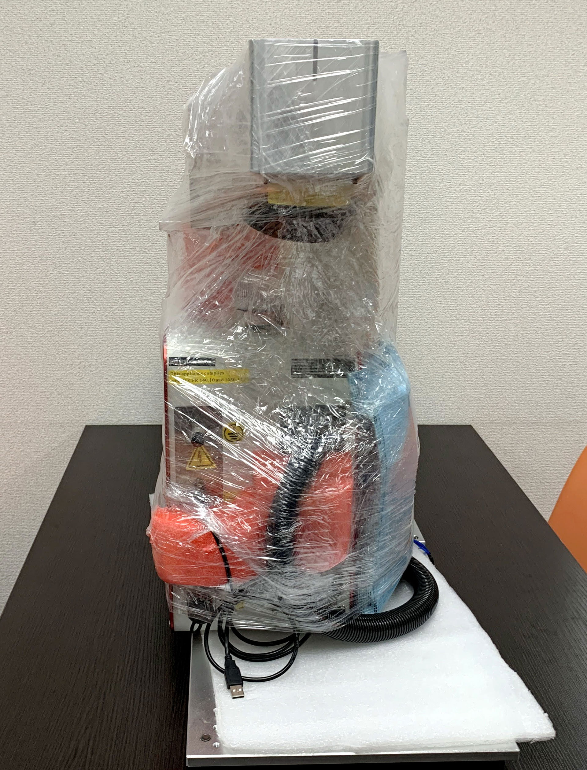UVレーザーマーカーの検品