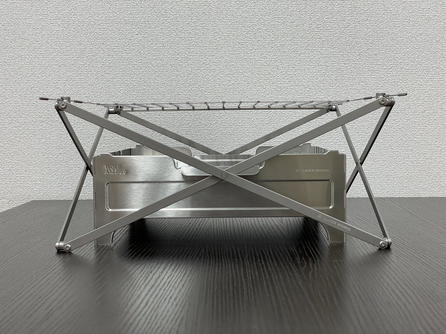 Wolf&Grizzly ウルフアンドグリズリー  焚き火台にレーザーマーキング