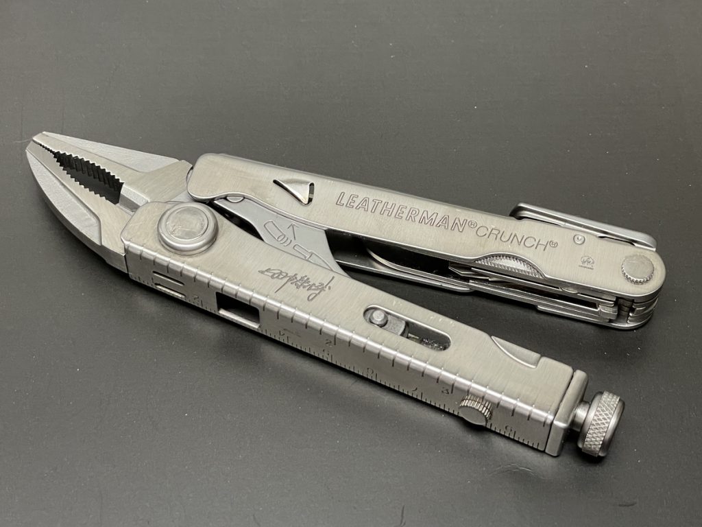 レザーマン（LEATHERMAN）のマルチツールにレーザー刻印