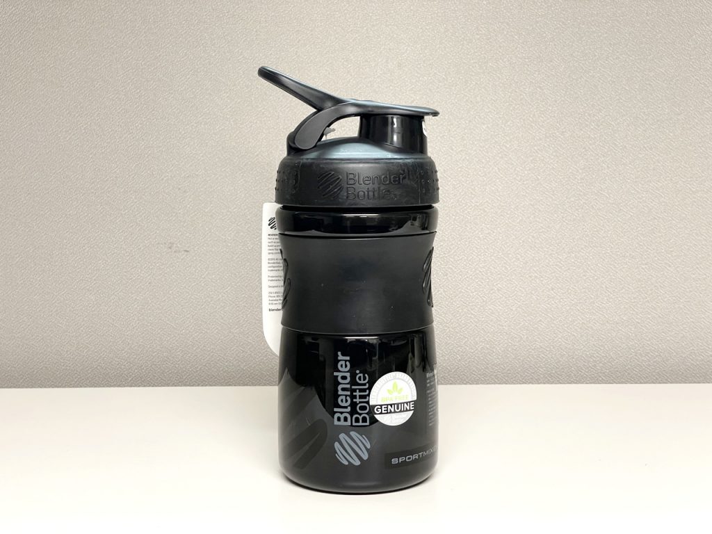 Blender Bottle（プロテインシェイカー）にレーザー刻印（名入れ）